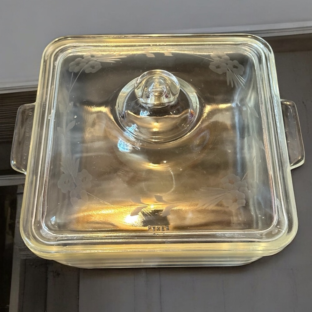 Vintage  PYREX clear etched glass square dish with lid 053-or-653 B - Picture 2 of 8